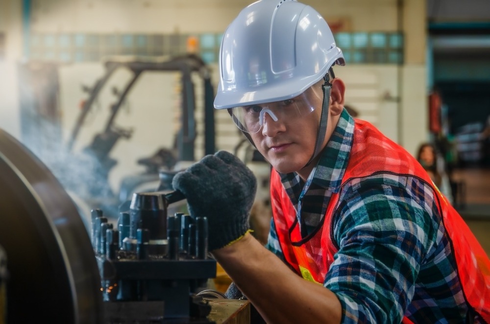 Top Engineering Jobs with Visa Sponsorship in the UK for Skilled Workers